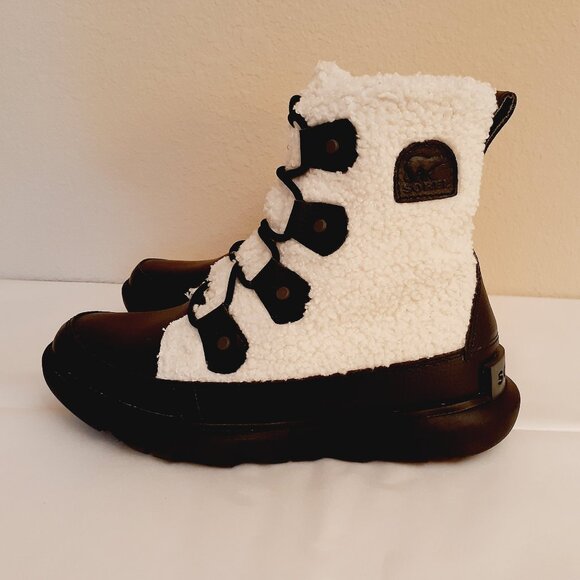 Sorel Faux Shearing Winter Boots - Picture 6 of 13